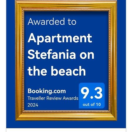 Apartment Stefania On The Beach Koromačno Kültér fotó